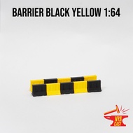 Road Barrier Black Yellow 1/64 Diorama Diecast Penghadang Hotwheels 1:64 Scale Miniature Accessories