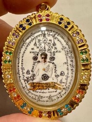 阿贊北自身LOCKET