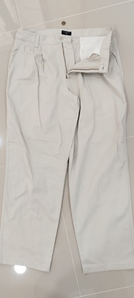 06VPPกางเกงเวสปอยท์ผู้ชาย  ขนาดMรอบเอว34นิ้ว West Point pants DOCKERS  สี ขาว ผ้า100COTTON