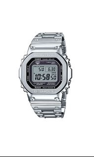 (全新)Casio G-Shock GMW-B5000D-1  潮流尖端😍😍 不鏽鋼金屬錶👍🏼👍🏼 “使用太陽能電池同STN-LCD（液晶)錶面，仲可以透過藍芽Bluetooth獲得最精確時間資訊”最流行G-shock款