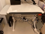 Artso 亞梭兒童學習手動升降書枱