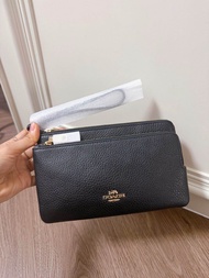 แท้100% Coach C5576 Double Zip Wallet คล้องมือใบใหญ่ 2 ซิป