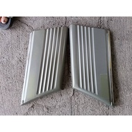 W126 FRONT FENDER DOOR MOULDING TRIM 1266900140 1266900240