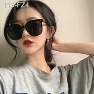 2022 baru bersih merah gaya yang sama cermin mata hitam wanita bergaya Korea versi bingkai besar muka bulat terpolarisas