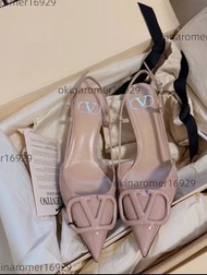 Valentino華倫天奴V扣高跟鞋女