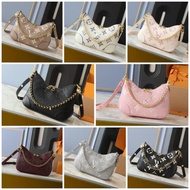 #29×16×9.5CM#High-quality 8-color Embossed Horn Fashionable Chain Underarm Bag, Versatile Single-sho