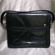 PIERRE CARDIN Second Hand Bag Glossy Black Leather Handbag