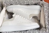 Alexander McQueen 男女款低筒休閒鞋 灰色 064