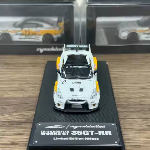 Ready stocks MC 1/64 LB GTR R35 Diecast  Limited Edition Alloy Full-Open collectible Car Model