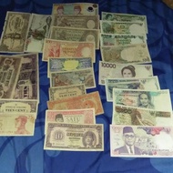 koleksi uang lama