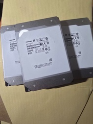 TOSHIBA MG07ACA12TE 12TB HDD