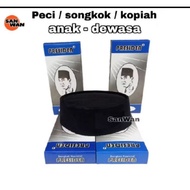 Plain black cap/ black cap