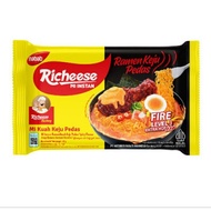 Richeese noodles ramen cheese level 3.