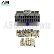 26 Pin (10B+16S) Daihatsu L5,L6 89560-87265 ECU Socket Connector