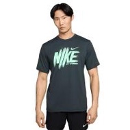 NIKE Hyverse Dri-FIT UV เสื้อออกกำลังกายผู้ชาย NI083AP615ERTH