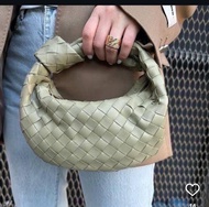 BV classic mini  jodie #hermes飯盒包 celine  gucci fendi miu miu hobo loewe