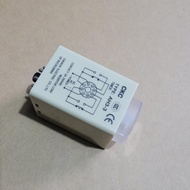 CKC AH3-3 time relay comes with base, time relay, timer CKC AH3-3 220V.