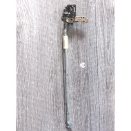 Hinges for HP 430 G1 laptop are genuine and disassembled