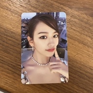 IVE YUJIN AFTERLIKE OFFICIAL PC (defects)