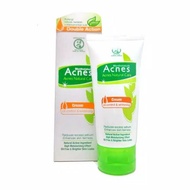 Acnes Oil Control and Whitening Cream 40gr - Pelembab Kulit - Moisturizer - Krim Kulit Berjerawat