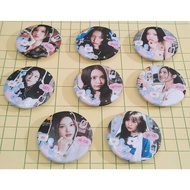 Freebies Kpop HANDMIRROR H2H HEARTS2HEARTS/Freebies Kpop HANDMIRROR MIRROR H2H HEARTS2HEARTS