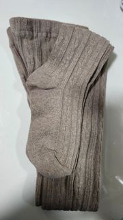 全新H&M 女童針織褲襪130cm