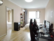 AOC Alien E-sports Hotel (University of Technology Branch)