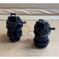 TOYOTA LAND CRUISER UZJ200 2015 - 2021 YEAR FRONT / REAR WINDSHIELD WIPER TANK MOTOR / WASHER TANK M