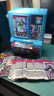 幪面超人大戰卡 紅色款扭卡機 +20張卡 隨機Kamen Rider 卡牌機
