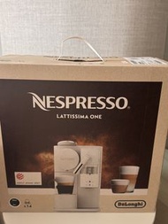 Nespresso F121 Lattissima One 粉囊咖啡機