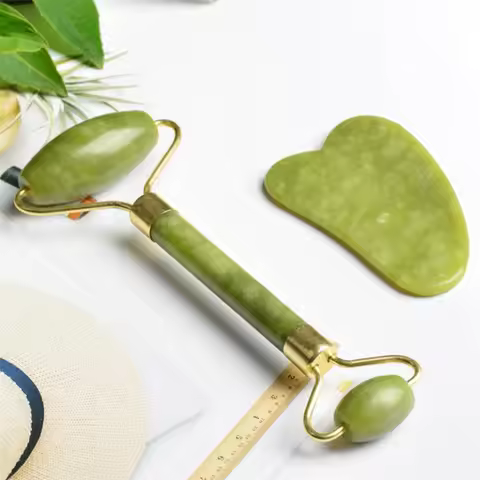 2PCS Natural Massager For Face Gouache Scraper Face Massager Jade Roller Guasha Scraper For Face Mic