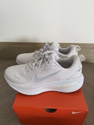 Nike ZoomX Invincible Run Flyknit 2 - White