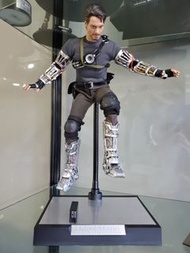 原裝有盒 送場景硬卡紙版 Tony Stark Mech Test version Ironman 1 電影 mk2 mark 2 擺放場景 東尼 非hottoys 非mms116 非MMS582