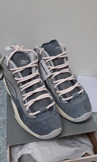 特價  全新 brand new Reebok question mid US 8.5