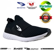 910 Nineten Wataru Sepatu Training Hitam