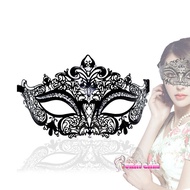 Mặt nạ Coplay- nữ hoàng bóng đêm