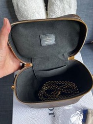 LV Vanity pm