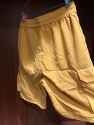 黃色工裝褲