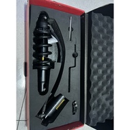 RCB RB Monoshock DB-2 Line (G-BK) 285mm Black (minor stratch)