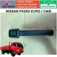 HANDLE OUT EXTERIOR DOOR HANDLE NISSAN UD EURO PKC PKB PK260 PK 215 CWB CW 520 BUILT UP RIGHT = HAND
