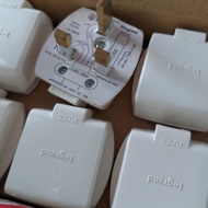 LEGRAND AC PLUG 50326 FLAT MULTI 3-PIN/ PLUG