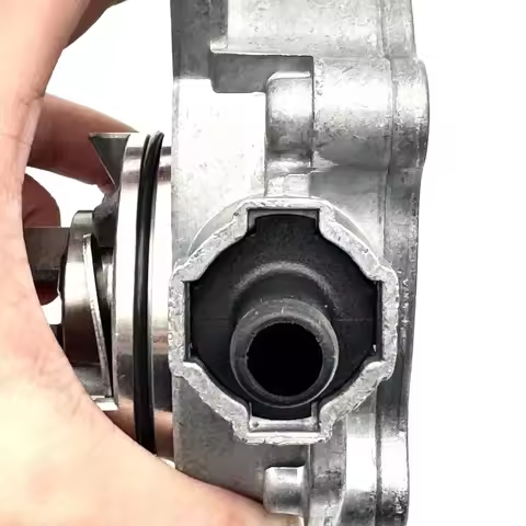 OE:06E145100T 06E145100E 06E145100E 06E145100C 7.24807.21.0 New Brake Booster Vacuum Pump For Audi A