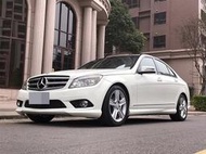 2010年！BENZ C300！頂尖品質！近全新內外觀！全新安卓大螢幕滿配！Ｖ６ 自然進氣雄厚聲浪讓你愛不釋手！