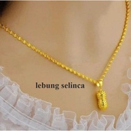 PERHIASAN WANITA Kalung titanium melintir liontin kacang.lapis emas 24k anti karat,kalung titanium a
