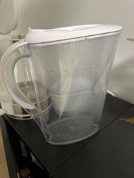 Brita 濾水壺 + 全新濾水器x1