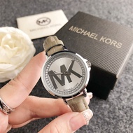 Women's Fashion  Leather Strap Quartz Watch For Women Jam Tangan Wanita