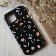 【打樣品】花卉日常(黑) / iPhone14 手機殼 / 犀牛盾Solidsuit