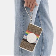 🇨🇦正品代購 Coach Outlet 彩虹電話銀包 茘枝皮 LGBTQIA+ |男款女款通用 可放電話Iphone Samsung Galaxy🍁包順豐