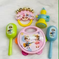 5 Piece musical sensory toy set for babies stimulates early senses