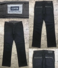 Edwin​👖กางเกง​ยีนส์​ขา​กระบอก​สีดำสวยๆเอว33ยาว​41​ปลา​ยขา​8​